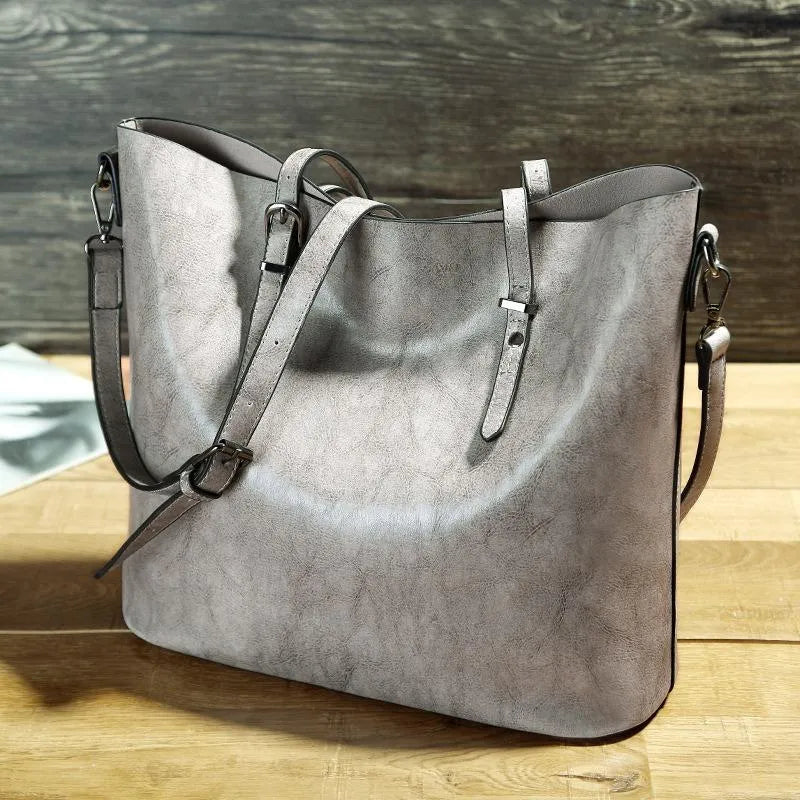 Vivienne™ | Sleek Leather Shoulder Bag