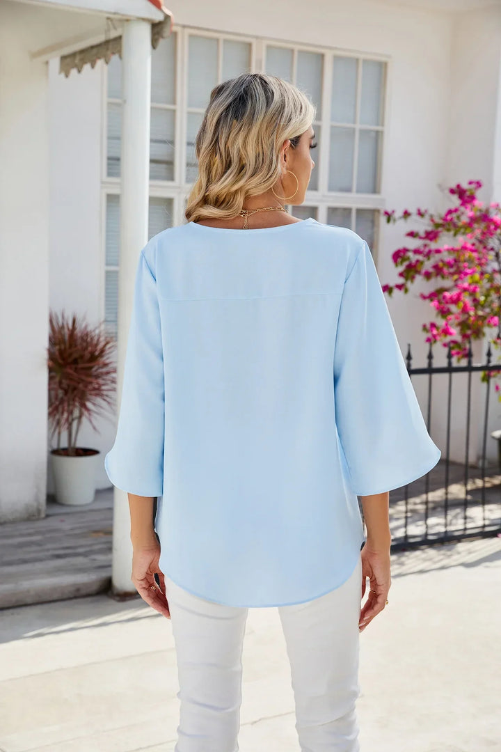 Breeze ™ Cool Comfort V neck blouse