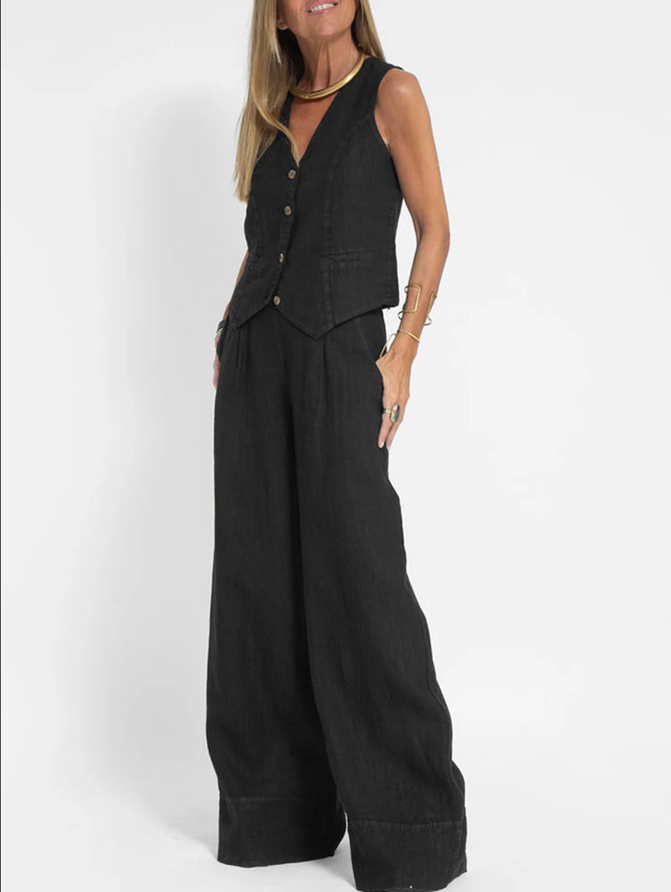 Sara™| Trendy Set (Wide Leg Trousers + Buttoned Sleeveless Vest)