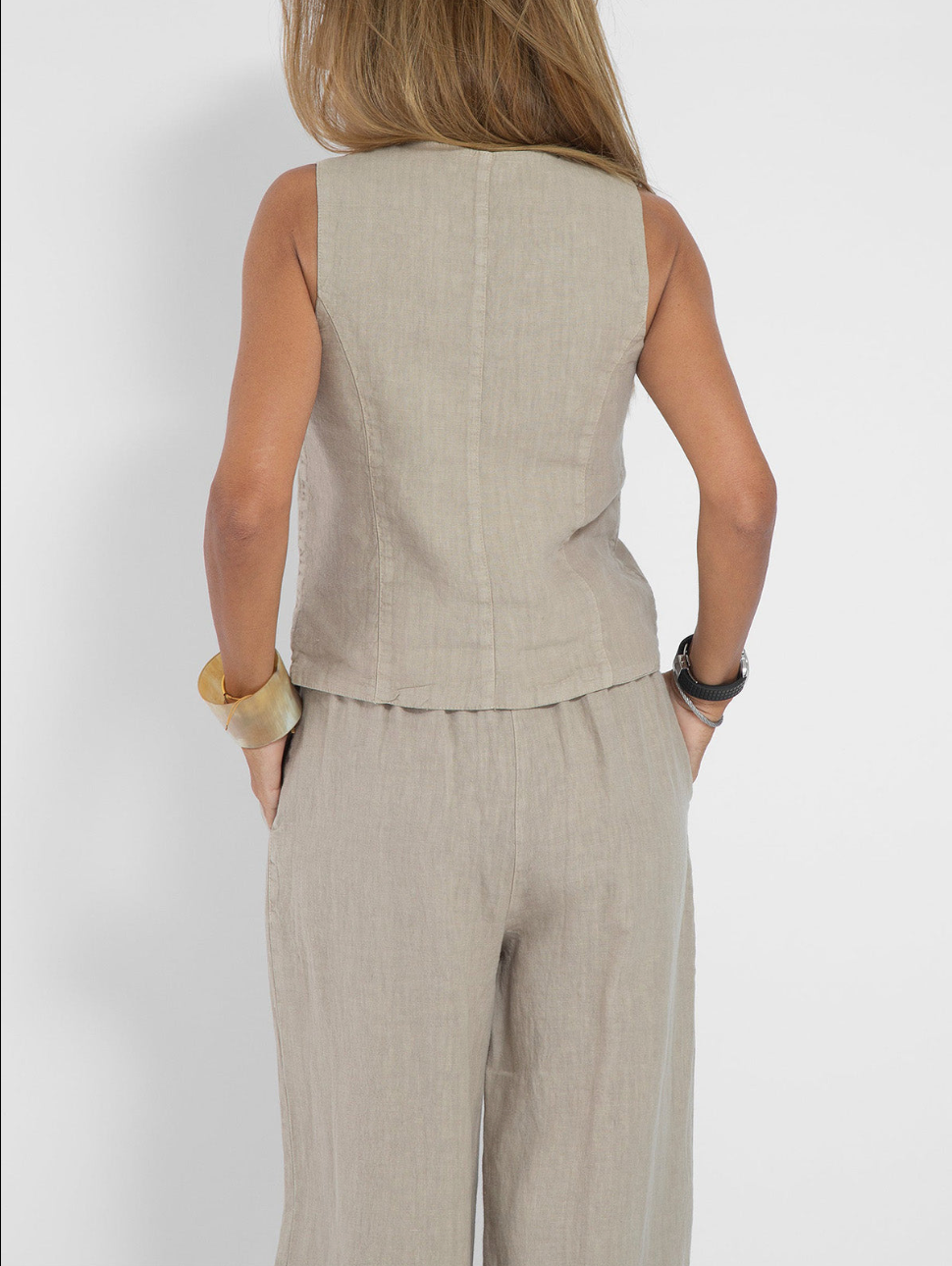 Sara™| Trendy Set (Wide Leg Trousers + Buttoned Sleeveless Vest)